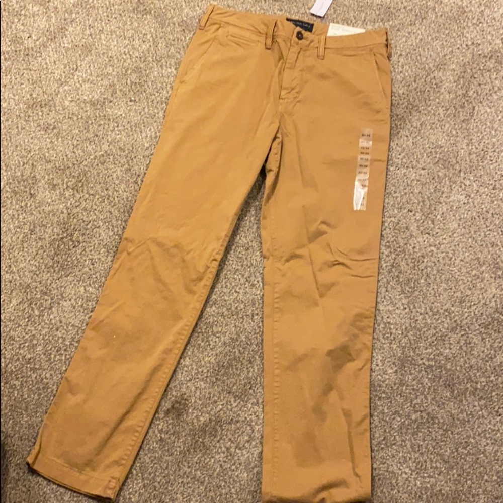 Men’s khakis